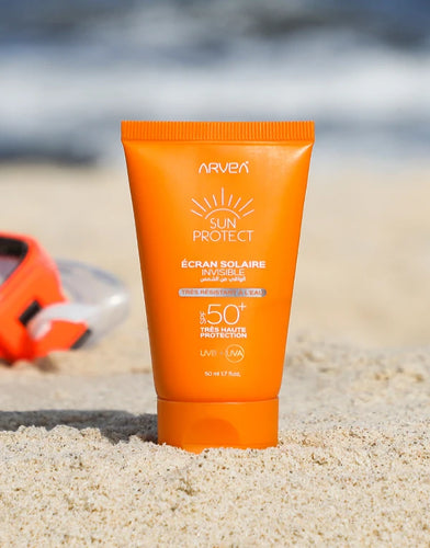 INVISIBLE SUNSCREEN SPF 50 + SUN PROTECT