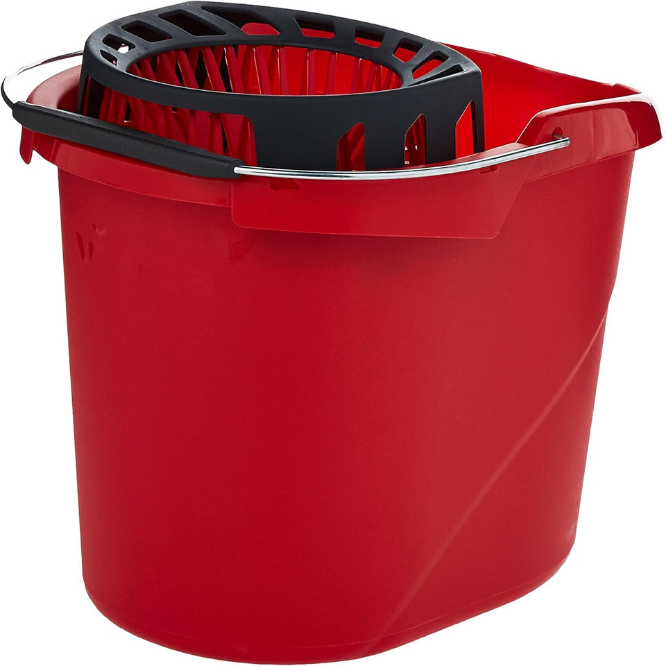 Bucket With Torsion Wringer